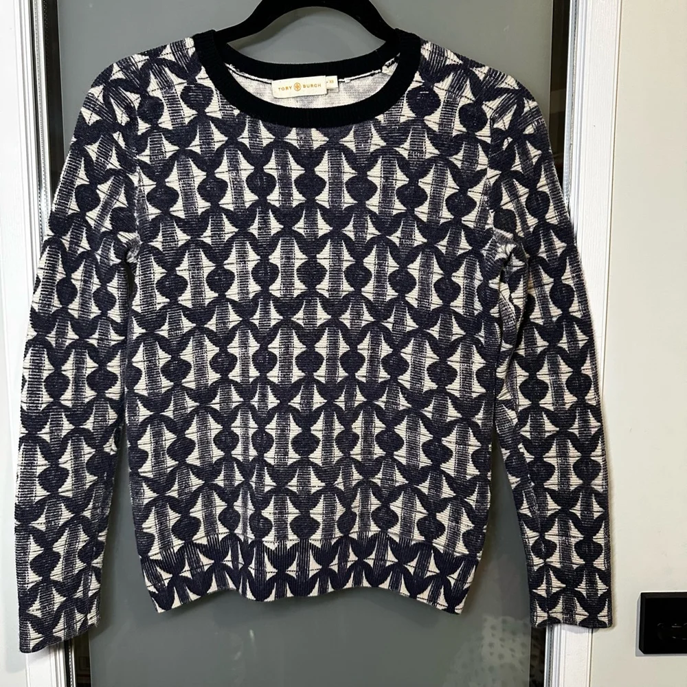 TORY BURCH Sweater Size XS Navy Cream Patterned Merino Wool